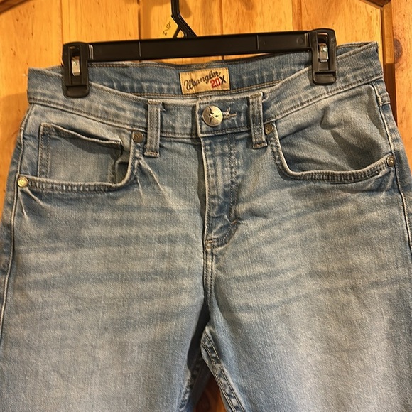 Men’s Wrangler 20X’s - Picture 2 of 5
